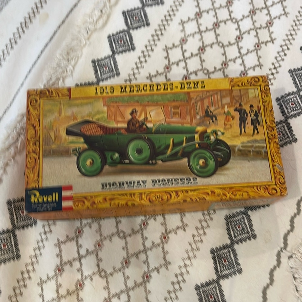 1913 Mercedes Benz toy